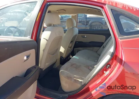 2008 Hyundai Elantra Gls/Se z USA, uszkodzony, nr VIN KMHDU46D78U517075